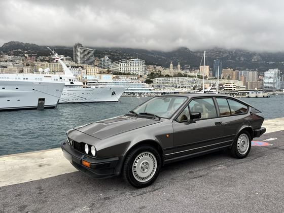 ALFA ROMEO - GTV6 - 1986