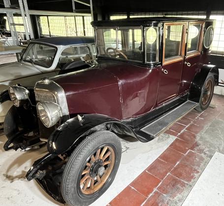PANHARD - LEVASSOR Limousine x31 - 1920